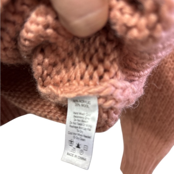 Marie Oliver Blaire Bauble Pink Knit Sweater – Size Small - Picture 6 of 6